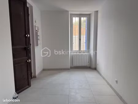 studio 1 pièce 15 m²