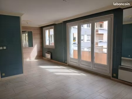 t4 lumineux avec parking & cave – 88 m² fontaine les dijon