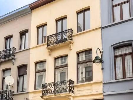 maison à louer à rue des foulons 41 bruxelles (vbe24715)