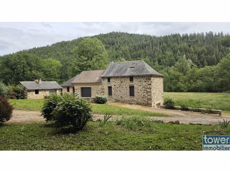maison  5 pièce(s)  4 chambre(s)  120 m²