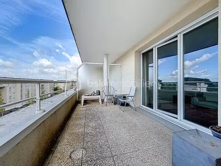 appartement de 139 98 m² à caen
