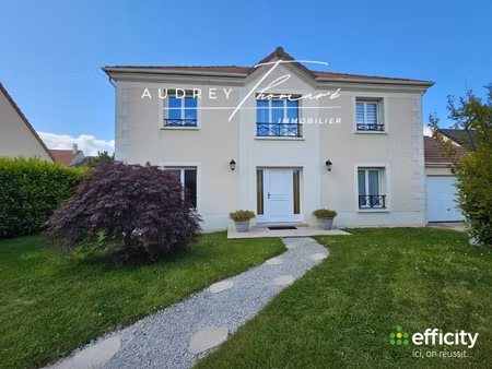 maison 6 pièces - 159 m²