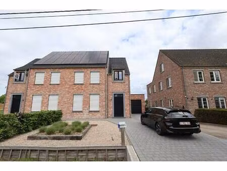 huis te huur in hoogstraten met 3 slaapkamers