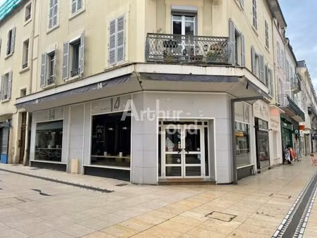 vente commerce vichy 03200 56m²