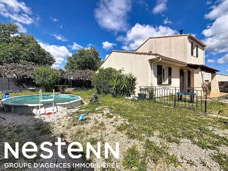 maison individuelle 137 m² avec garage  piscine et 4 chambres à eyguières ? investissement