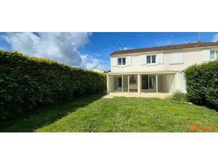 4 chambres - grande pièce de vie - jardin