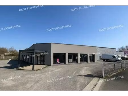 vente local d'activités 1 460 m²
