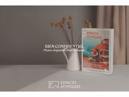 maison de caractère avec piscine et jardin paysager à monselet