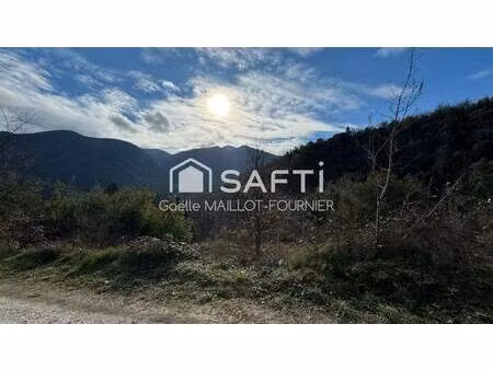 terrain constructible viabilisé à vendre