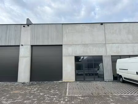 commercieel te huur in affligem