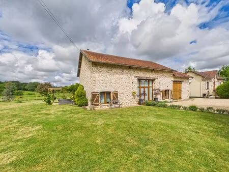 la belle vie vous attend ! une grange rénovée à la perfection  avec une maison annexe et u