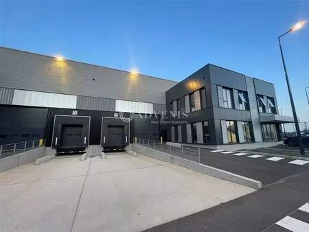 location entrepôt le bourget 93350 1245m² à 9564m²