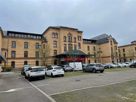 location bureau colmar 847 m²