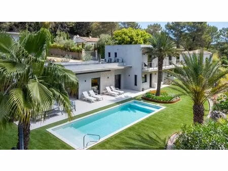 mougins - villa contemporaine - vue forêt