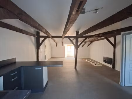 location appartement 3 pièces 73m²