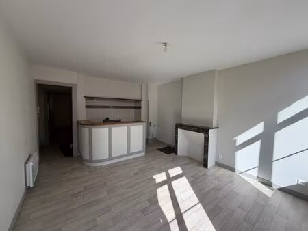 location appartement 2 pièces 42m² negrepelisse 82800