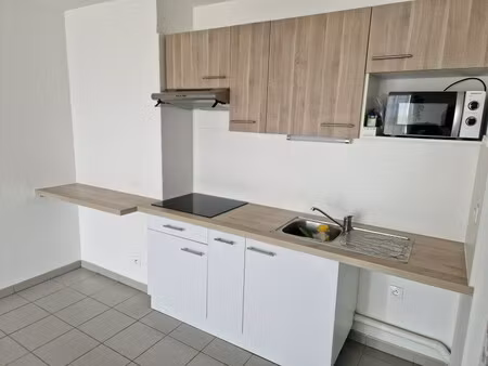 location appartement 3 pièces 60m² blagnac 31700