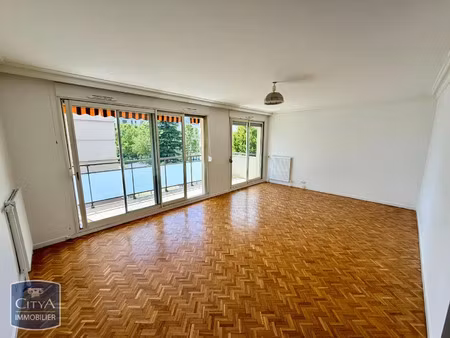 appartement à louer 4 pièces 82.05 m² - lyon 3e arrondissement (69003) - 1 030€