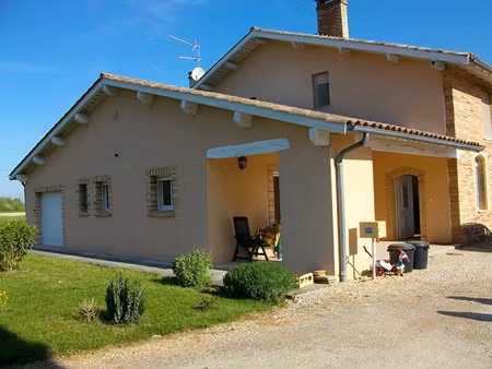 location maison 4 pièces 157m²