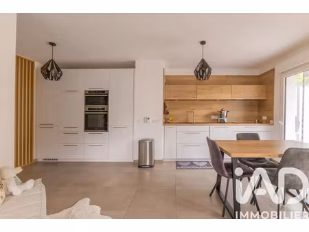 appartement à voglans (73420)