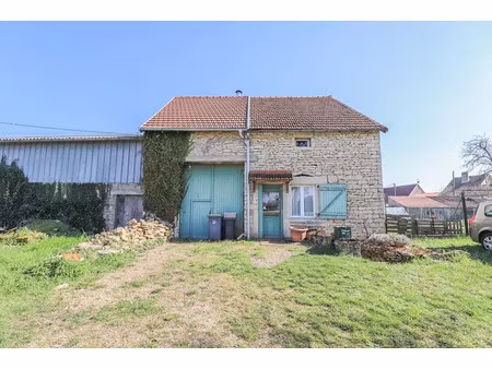 vente maison 6 pièces 108 m² à montigny-mornay-villeneuve-sur-vingeanne (21610)  145 000 €