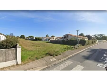 achat terrain 540m² aiffres 79230