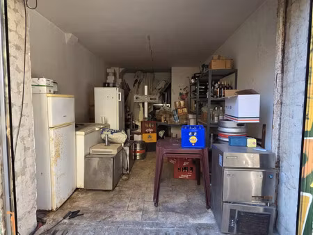 vente commerce 18 m² marseille 2 (13002)