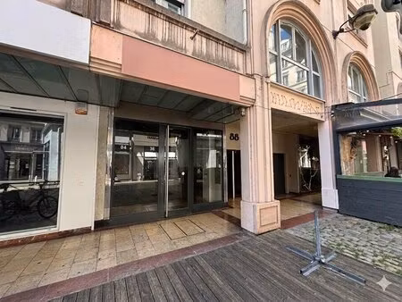 location local commercial 75m² lyon 2ème