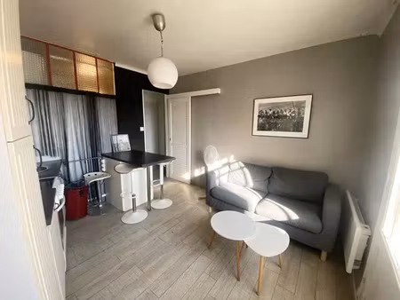 location appartement 2 pièces 19 m² à marseille 1 (13001)