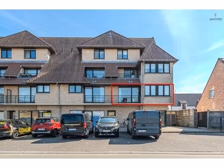 lichtrijk appartement nabij centrum