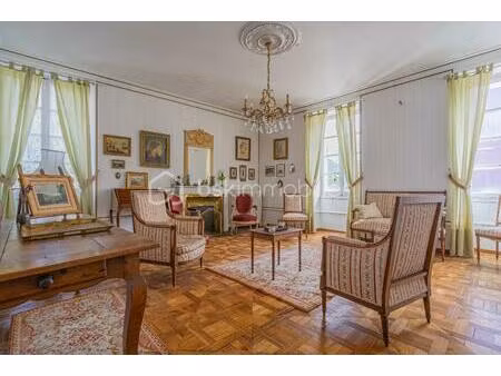 maison de 340 m² à faverges