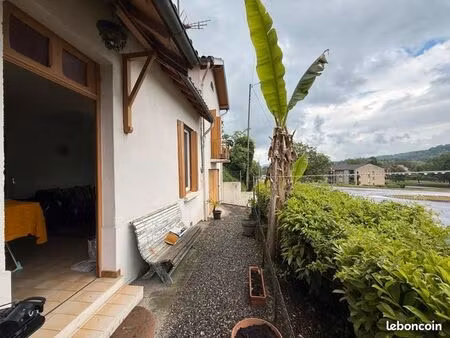 pavillon 3 pièces 58 m²