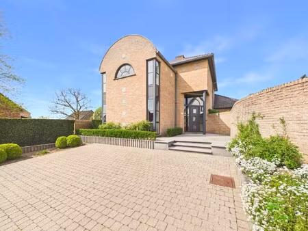 prachtige villa met 4/5 slpk in linkhout op 19a39ca!