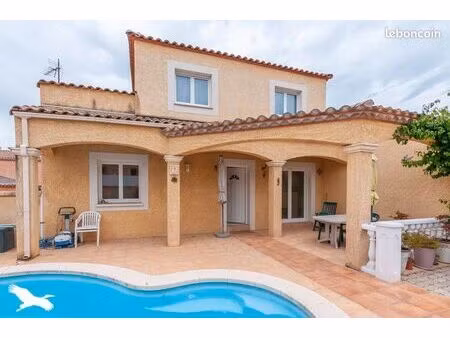 villa 6 pièces 163 m²