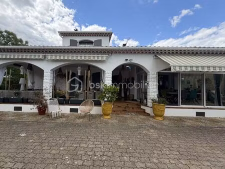 maison de 127 m² à saint-hilaire-de-brethmas
