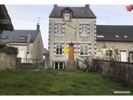 ensemble de 2 maisons