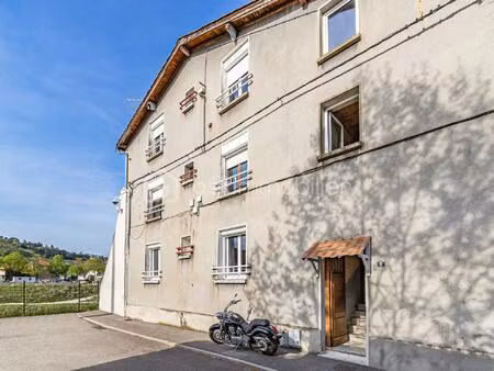 immeuble de 250 78 m² à rive-de-gier
