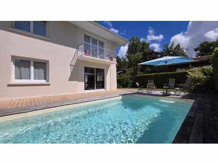 vente maison 7 pièces 210 m² mérignac (33700)