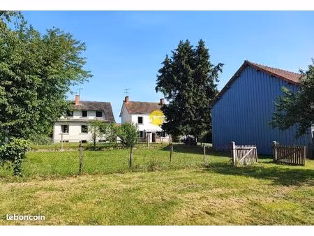 lot de deux maisons de bourg