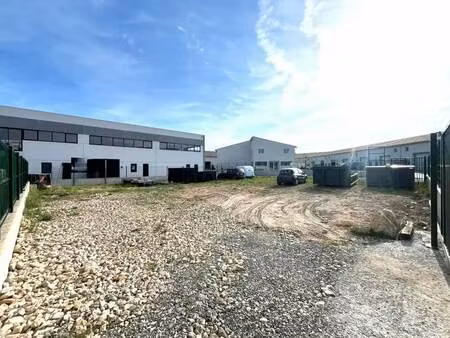 location terrain tourrettes 83440 800m²