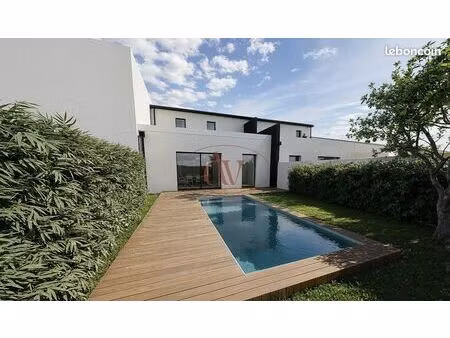 maison 4 pièces 99 m²