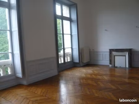 appartement 2 pièces 65 m²