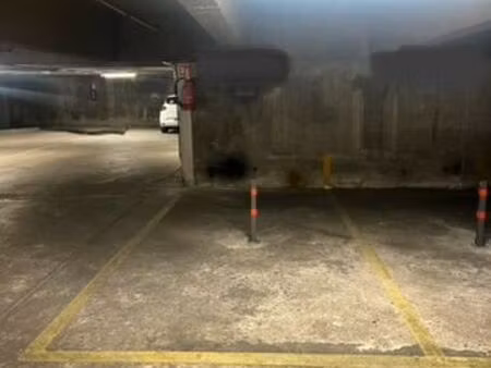 place de parking - paris 75013 - avenue de choisy - sécurisé