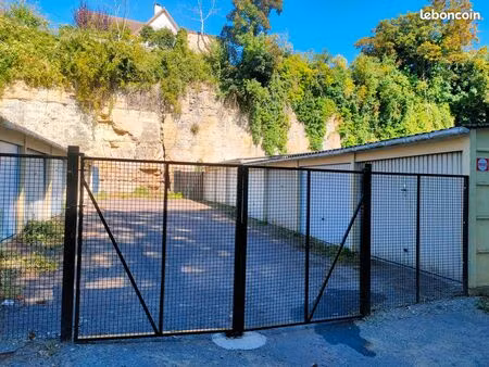 lot de 7 boxes fermés loués – gare de caen