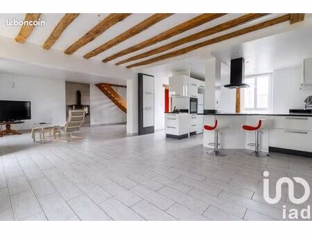 maison 11 pièces 315 m²