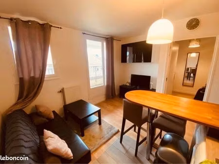 appartement 2 pièces meublé cergy