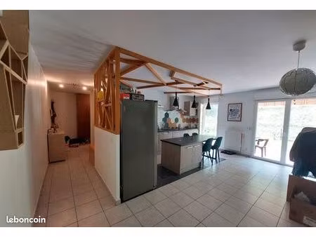 grand appartement t2 + jardin