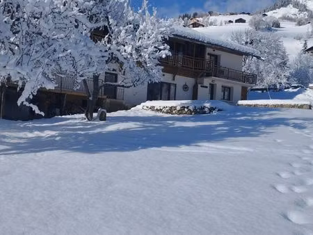 location à l année