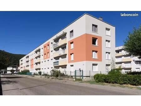 appartement 3 pièces 55 m²