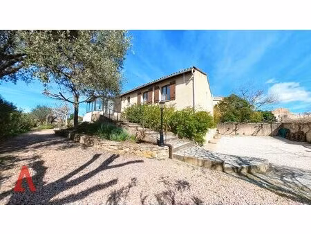 magnifique maison avec appartement indépendant et jardin méditerranéen avec piscine!